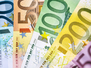 EUR/USD consolidates around mid-1.0800s ahead of US data, Fed’s Powell